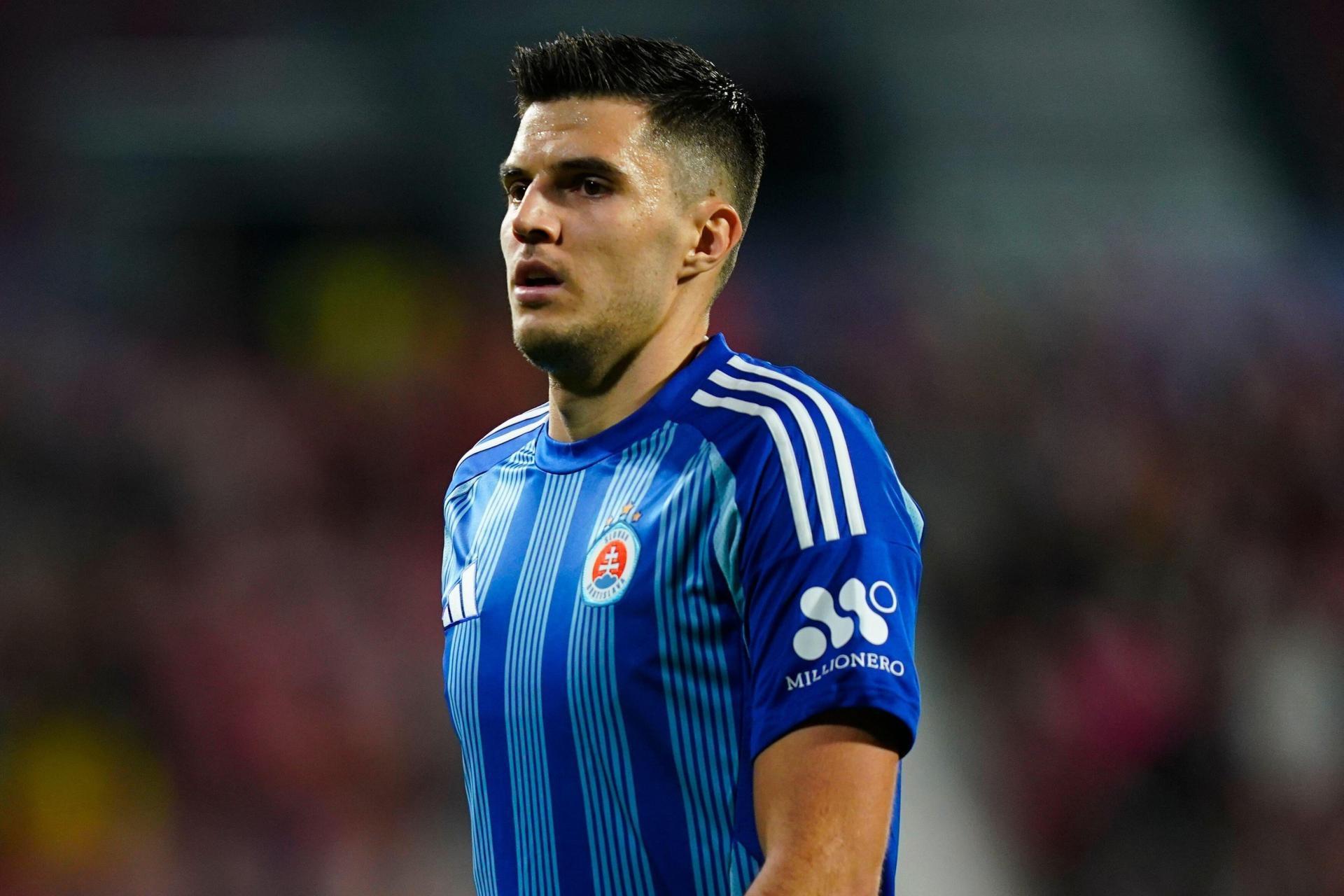 bb体育平台-记者:浙江队引进托利奇转会费不到50万欧,预计签约2年