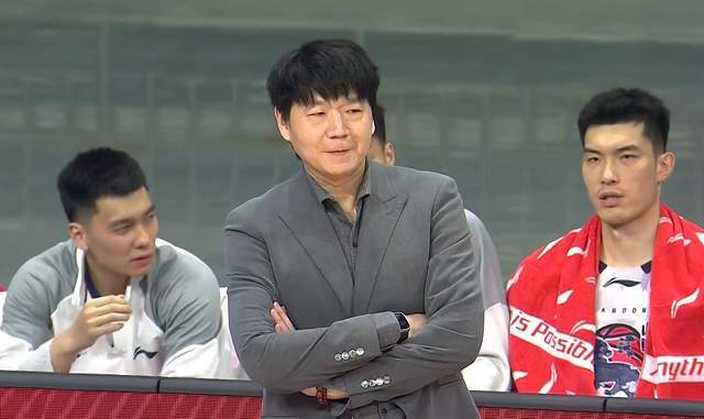 贝博官网-大冷门！山东遭鱼腩复仇，郭艾伦伤退，高诗岩6+6，克里斯凶名宿